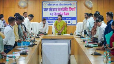 बाल संरक्षण आयोग की अध्यक्ष डॉ. वर्णिका शर्मा का बेमेतरा दौरा