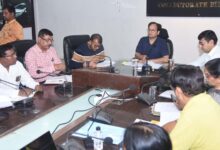कलेक्टर की अध्यक्षता में जिला स्वास्थ्य समिति की बैठक