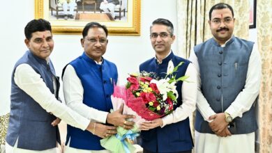 छत्तीसगढ़ की खेल प्रतिभाएं छूएंगी आकाश, आधुनिक तकनीक से होंगे खिलाड़ी पारंगत,मुख्यमंत्री विष्णु देव साय से ओलंपिक स्वर्ण पदक विजेता शूटर अभिनव बिंद्रा ने की मुलाकात