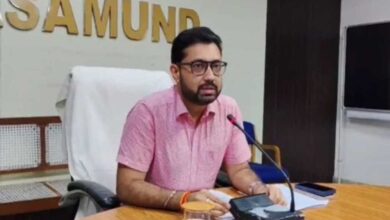 महासमुंद : सीईओ श्री एस. आलोक ने जन चौपाल में सुनी आम जनों की समस्याएं