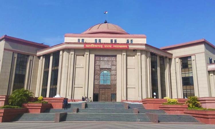 शासकीय भूमि पर अवैध खनन: हाईकोर्ट सख्त, खनन सचिव से मांगा व्यक्तिगत हलफनामा