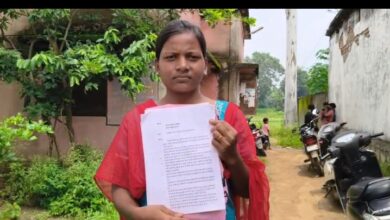 आंगनवाड़ी सहायिका के दो पदों पर नियुक्ति नहीं करने पात्र आवेदिका ने परियोजना अधिकारी पर नियुक्त नहीं करने का लगाया आरोप जनदर्शन में हुई शिकायत 