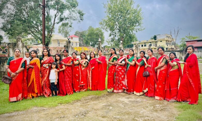 सावन के पावन माह में नारी शक्ति ग्रुप की ओर से नगर के सामुदायिक भवन में चौथे वर्ष सावन श्रृंगार मेला का किया गया आयोजन सावन के पावन माह में नारी शक्ति ग्रुप की ओर से नगर के सामुदायिक भवन में चौथे वर्ष सावन श्रृंगार मेला का किया गया आयोजन