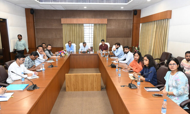 छत्तीसगढ़ में भू-अभिलेख आधुनिकीकरण एवं नक्शा परियोजना की समीक्षा हेतु तीन दिवसीय दौरा कार्यक्रम…