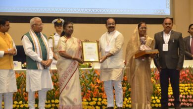छत्तीसगढ़ ने राष्ट्रीय मंच पर बिखेरी स्वच्छता की चमक, 20 हजार से कम आबादी वाले शहरों में बिल्हा देश का सबसे स्वच्छ शहर, मुख्यमंत्री ने पुरस्कृत नगरीय निकायों को दी बधाई….