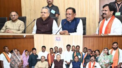 राजनांदगांव के नागरिक प्रतिनिधिमंडल ने की मुख्यमंत्री से सौजन्य भेंट