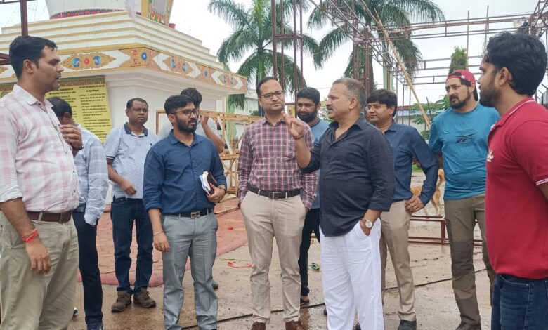 कलेक्टर ने मैनपाट में आयोजित होने वाले तीन दिवसीय प्रशिक्षण शिविर की तैयारियों का किया निरीक्षण केंद्रीय मंत्री, मुख्यमंत्री, मंत्री, सांसद एवं विधायकगण प्रशिक्षण शिविर में शामिल होंगे कलेक्टर ने मैनपाट में आयोजित होने वाले तीन दिवसीय प्रशिक्षण शिविर की तैयारियों का किया निरीक्षण केंद्रीय मंत्री, मुख्यमंत्री, मंत्री, सांसद एवं विधायकगण प्रशिक्षण शिविर में शामिल होंगे