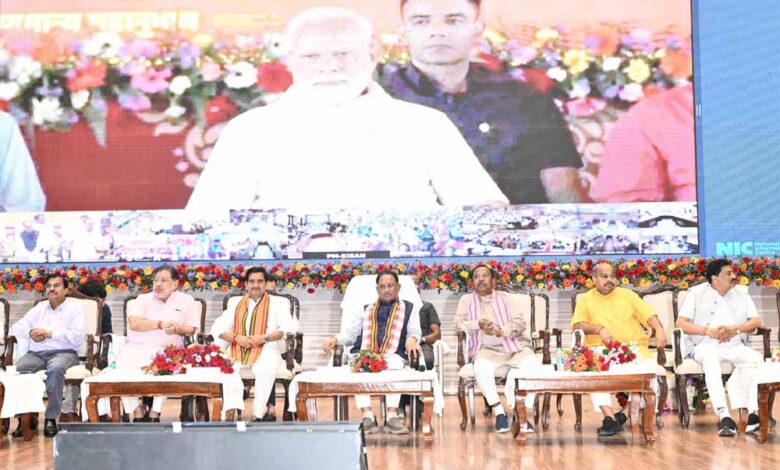 प्रधानमंत्री किसान सम्मान निधि की 20वीं किश्त जारी, समृद्ध और खुशहाल किसान – विकसित छत्तीसगढ़ का मजबूत आधार : मुख्यमंत्री साय