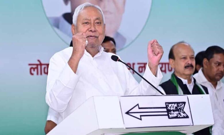 छत्तीसगढ़ के सीएम आज से विदेश दौरे पर, नई उद्योग नीति के साथ निवेशकों को करेंगे आमंत्रित छत्तीसगढ़ के सीएम आज से विदेश दौरे पर, नई उद्योग नीति के साथ निवेशकों को करेंगे आमंत्रित