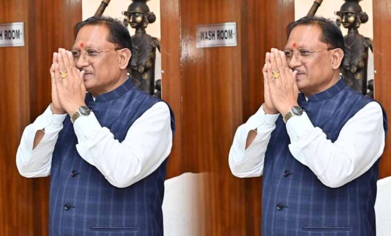 रायपुर : मुख्यमंत्री विष्णु देव साय ने सूरजपुर जिले में 211 करोड़ से अधिक के विकास कार्यों का लोकार्पण-भूमिपूजन रायपुर : मुख्यमंत्री विष्णु देव साय ने सूरजपुर जिले में 211 करोड़ से अधिक के विकास कार्यों का लोकार्पण-भूमिपूजन