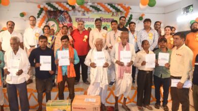 आकांक्षी विकासखंड लखनपुर में संपूर्णता अभियान सम्मान समारोह और आकांक्षा हाट का आयोजन