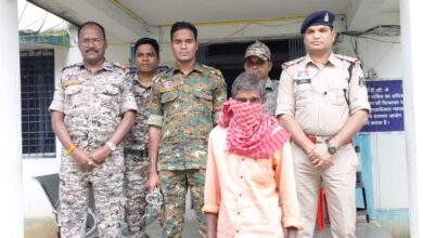 पीड़िता के साथ छेड़‌छाड कर मारपीट करने वाले आरोपी को पुलिस ने चंद घंटे में किया गिरफ्तार 