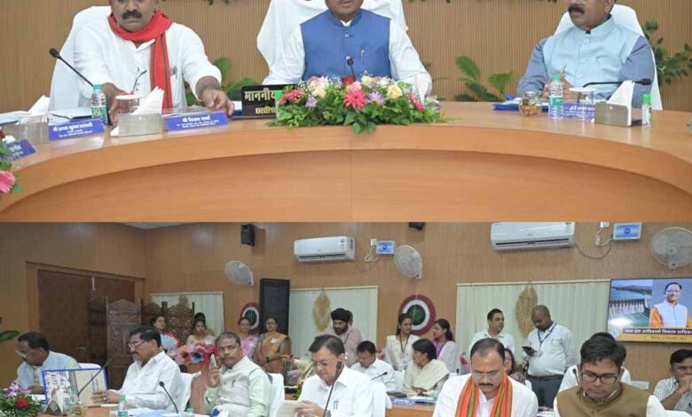 आदिवासी क्षेत्रों के विकास के लिए संसाधनों की कोई कमी नहीं होगी : मुख्यमंत्री विष्णुदेव साय आदिवासी क्षेत्रों के विकास के लिए संसाधनों की कोई कमी नहीं होगी : मुख्यमंत्री विष्णुदेव साय