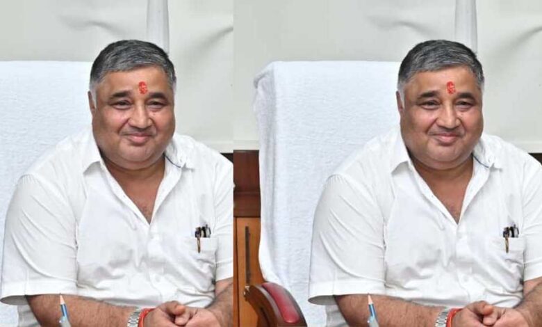 रायपुर : पर्यटन एवं संस्कृति मंत्री राजेश अग्रवाल ने ली विभागीय समीक्षा बैठक रायपुर : पर्यटन एवं संस्कृति मंत्री राजेश अग्रवाल ने ली विभागीय समीक्षा बैठक