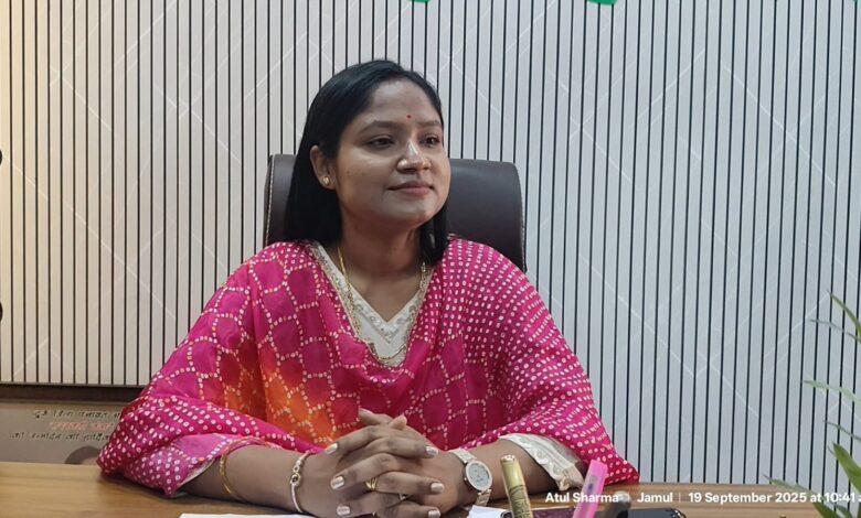 नवरात्रि पर दुर्ग जिला पंचायत अध्यक्ष सरस्वती बंजारे की 100 किमी पदयात्रा, 500 से अधिक महिलाएं होंगी शामिल नवरात्रि पर दुर्ग जिला पंचायत अध्यक्ष सरस्वती बंजारे की 100 किमी पदयात्रा, 500 से अधिक महिलाएं होंगी शामिल