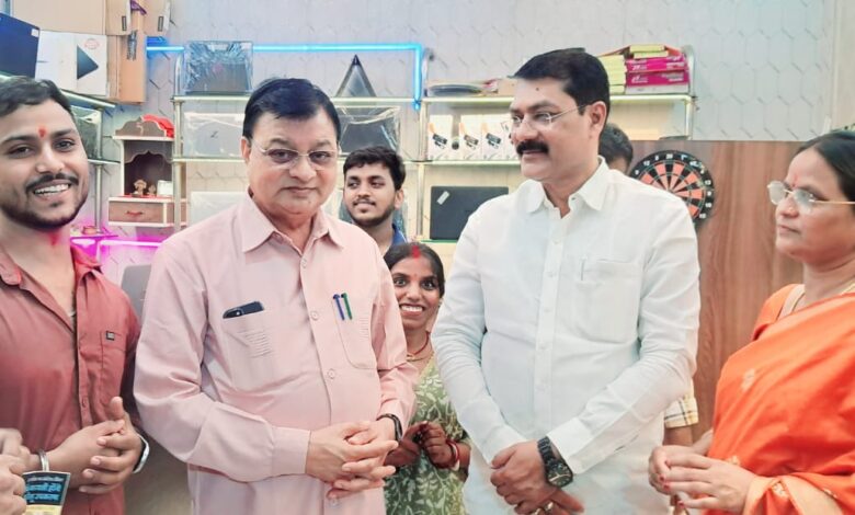 नेक्स्ट जनरेशन जीएसटी बचत उत्सव : व्यापारियों और आमजन से भाजपा नेताओं ने किया सीधा संवाद नेक्स्ट जनरेशन जीएसटी बचत उत्सव : व्यापारियों और आमजन से भाजपा नेताओं ने किया सीधा संवाद