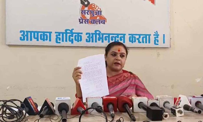 स्कूली बच्चों की परेशानियों पर बाल आयोग सख्त: बस्ते के बोझ और शौचालय सुविधा पर कलेक्टर-एसपी को निर्देश स्कूली बच्चों की परेशानियों पर बाल आयोग सख्त: बस्ते के बोझ और शौचालय सुविधा पर कलेक्टर-एसपी को निर्देश
