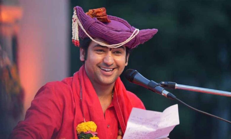 बाबा बागेश्वर का विवादित बयान: पटाखे चलाने पर कहा — ऐसे लोगों पर सुतली बम…, सोशल मीडिया में भड़का विरोध