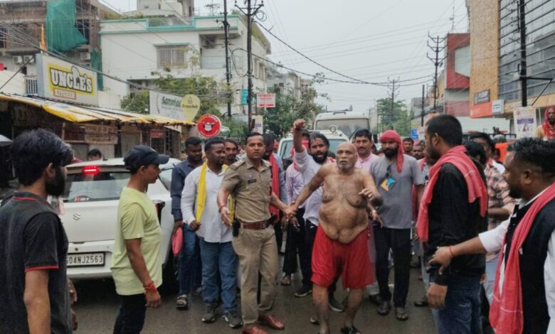 फिल्म जोहार छत्तीसगढ़ फेम सुपर स्टार राज साहू को मिली धमकी, छत्तीसगढ़िया क्रांतिसेना ने दी आंदोलन की चेतावनी फिल्म जोहार छत्तीसगढ़ फेम सुपर स्टार राज साहू को मिली धमकी, छत्तीसगढ़िया क्रांतिसेना ने दी आंदोलन की चेतावनी