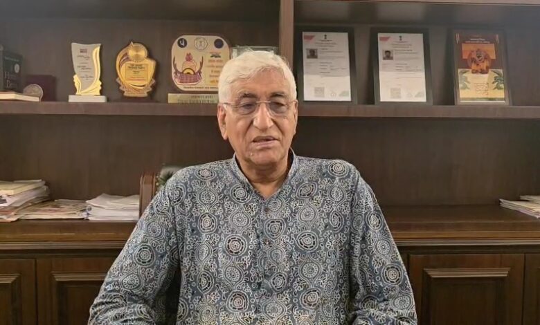 दशहरा पर दो जगह चाकूबाजी, टी.एस. सिंहदेव ने कानून व्यवस्था पर उठाए सवाल दशहरा पर दो जगह चाकूबाजी, टी.एस. सिंहदेव ने कानून व्यवस्था पर उठाए सवाल
