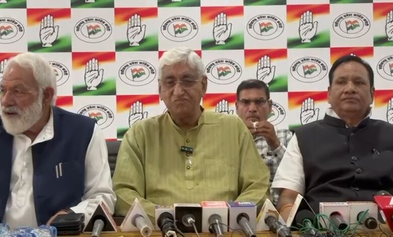 अंबिकापुर ब्रेकिंग : पूर्व गृह मंत्री नानकीराम कंवर के हाउस अरेस्ट पर टी.एस. सिंहदेव का बड़ा बयान — कहा, “अत्यंत दुर्भाग्यपूर्ण स्थिति” अंबिकापुर ब्रेकिंग : पूर्व गृह मंत्री नानकीराम कंवर के हाउस अरेस्ट पर टी.एस. सिंहदेव का बड़ा बयान — कहा, “अत्यंत दुर्भाग्यपूर्ण स्थिति”