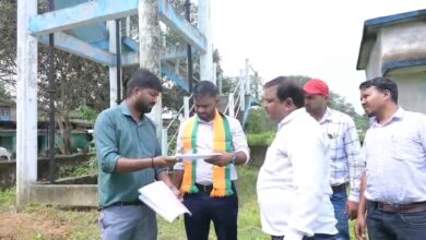 सीतापुर विधायक रामकुमार टोप्पो ने किया नल-जल योजना के विकास कार्यों का निरीक्षण