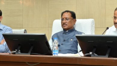 मुख्यमंत्री विष्णु देव साय की विभागीय सचिवों और विभागाध्यक्षों के साथ मैराथन बैठक….