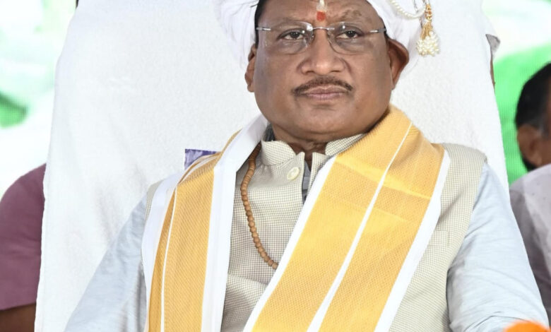 गुरु घासीदास बाबा के आदर्शों पर चलकर बनाएंगे विकसित छत्तीसगढ़ : मुख्यमंत्री विष्णु देव साय…. गुरु घासीदास बाबा के आदर्शों पर चलकर बनाएंगे विकसित छत्तीसगढ़ : मुख्यमंत्री विष्णु देव साय….