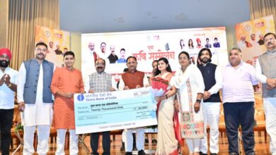 राज्य स्तरीय काव्य-पाठ प्रतियोगिता में सरगुजा की अलीशा शेख ने लहराया परचम