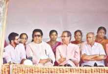 बिहार में कांग्रेस की 6 सीटें जीतने पर घमासान, INDIA गठबंधन के नेताओं ने कसा तंज बिहार में कांग्रेस की 6 सीटें जीतने पर घमासान, INDIA गठबंधन के नेताओं ने कसा तंज